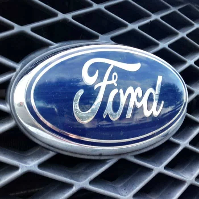 خدمات السيارات الكويت 23 فورد-Ford