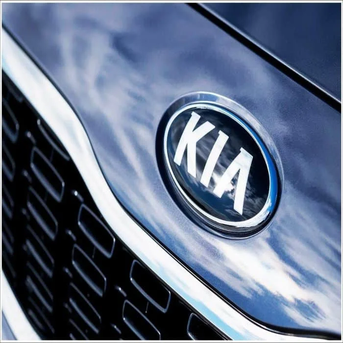 خدمات السيارات الكويت 27 كيا-Kia